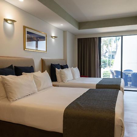 มินดิล บีช กาสิโน แอนด์ รีสอร์ต Hotel ดาร์วิน ภายนอก รูปภาพ A room at the Mantra on Mooloolaba