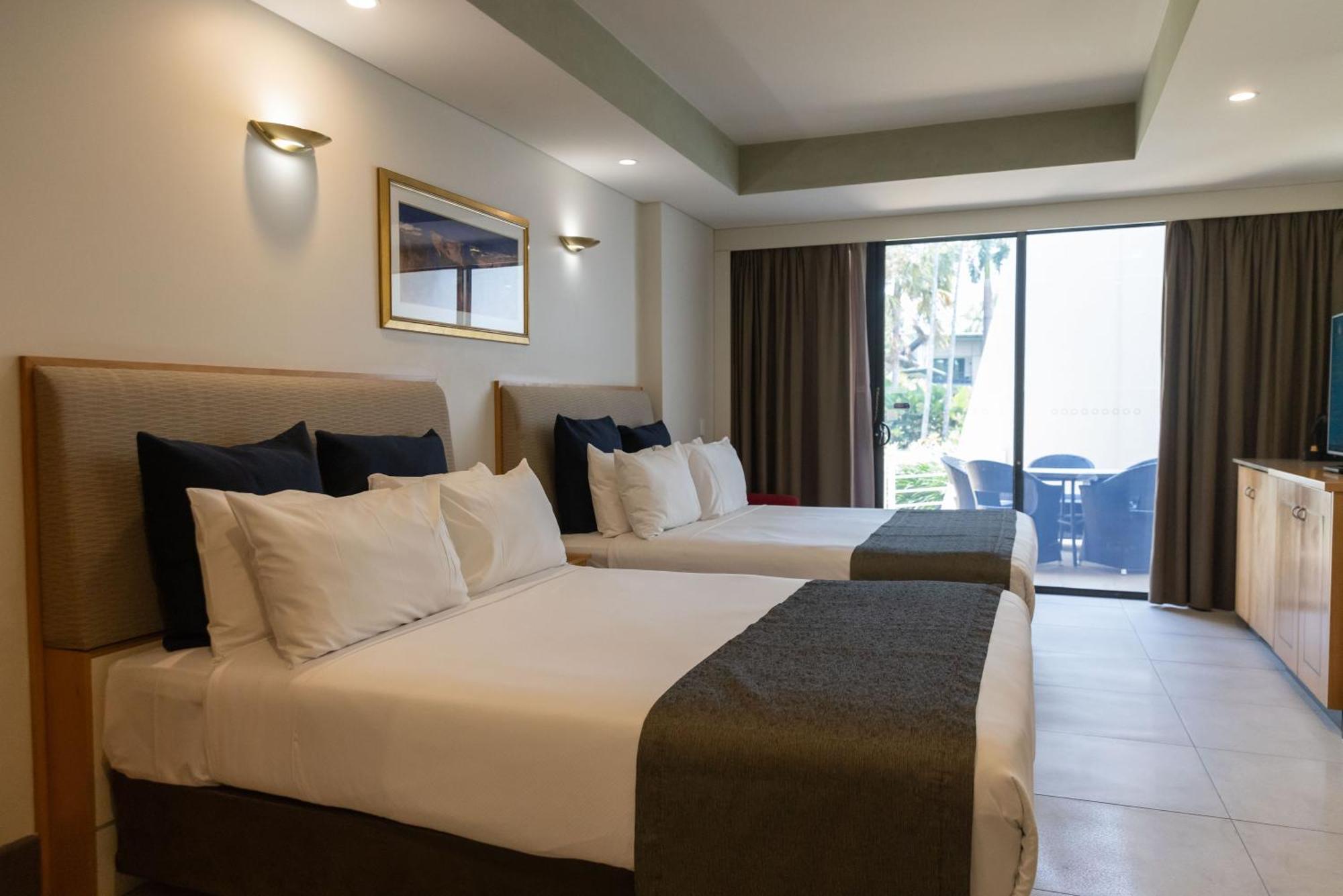 มินดิล บีช กาสิโน แอนด์ รีสอร์ต Hotel ดาร์วิน ภายนอก รูปภาพ A room at the Mantra on Mooloolaba